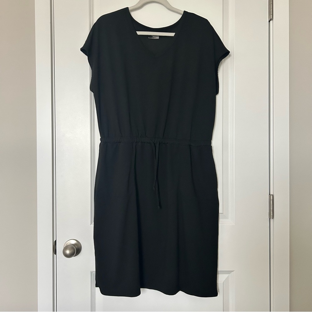 32 Degrees Ladies V-Neck Soft Drawstring Dress Black